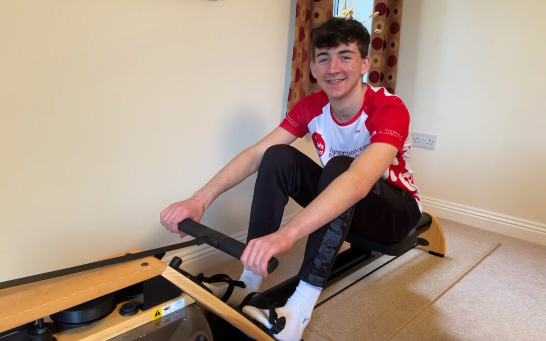 Oar-inspiring rower raises over £900 for Bright Red